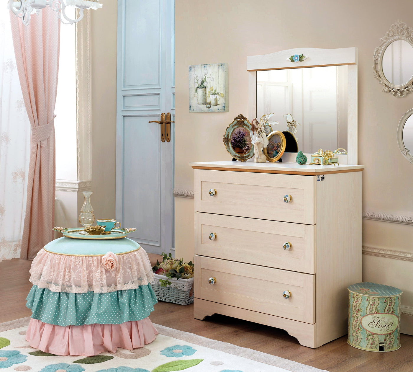 Flower Dresser