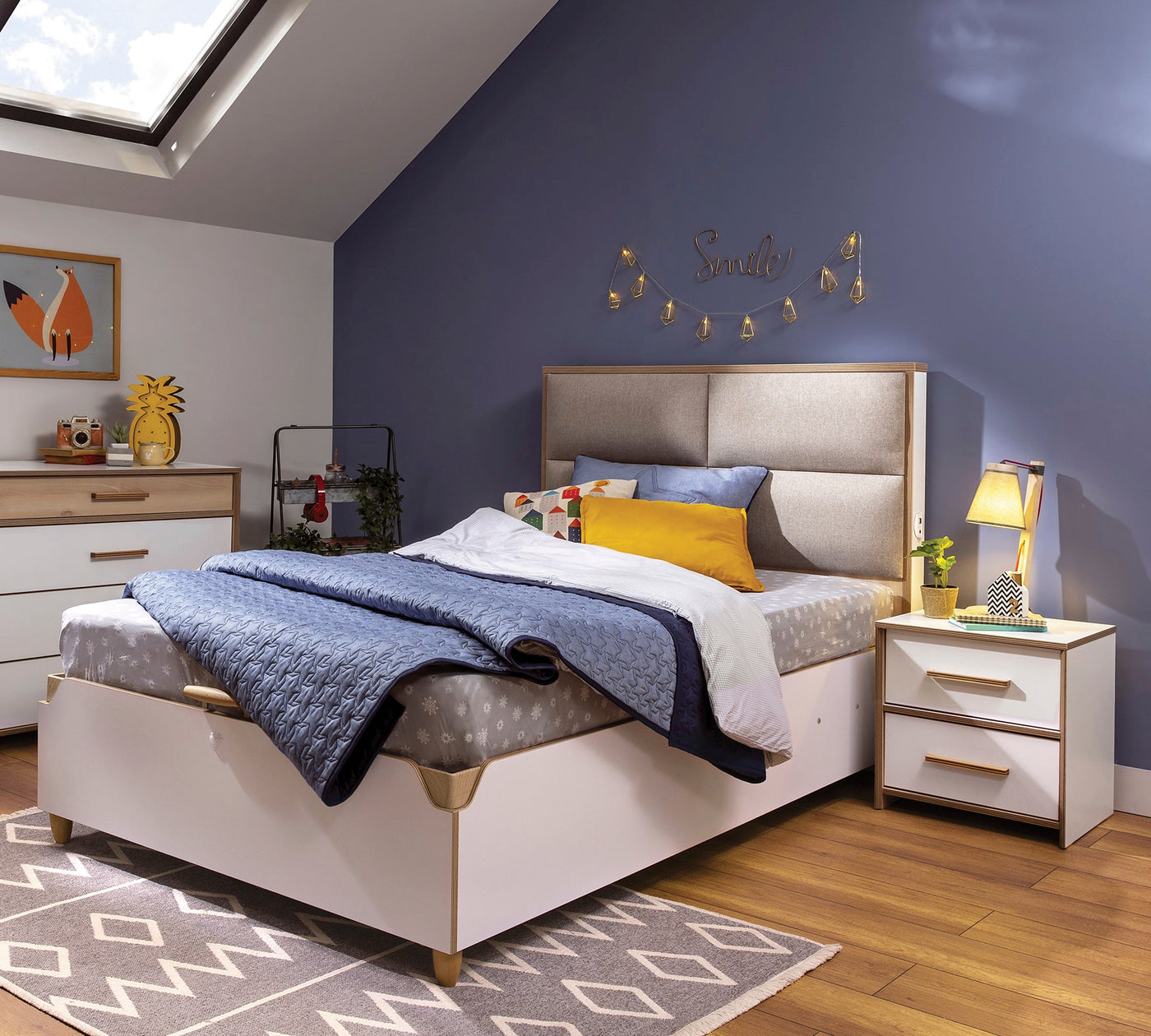 Modera Fabric Headed Bed With Base [120x200 Cm]