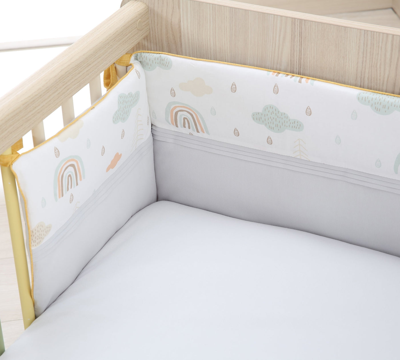Smile Baby Bedding Set [60x120 Cm]