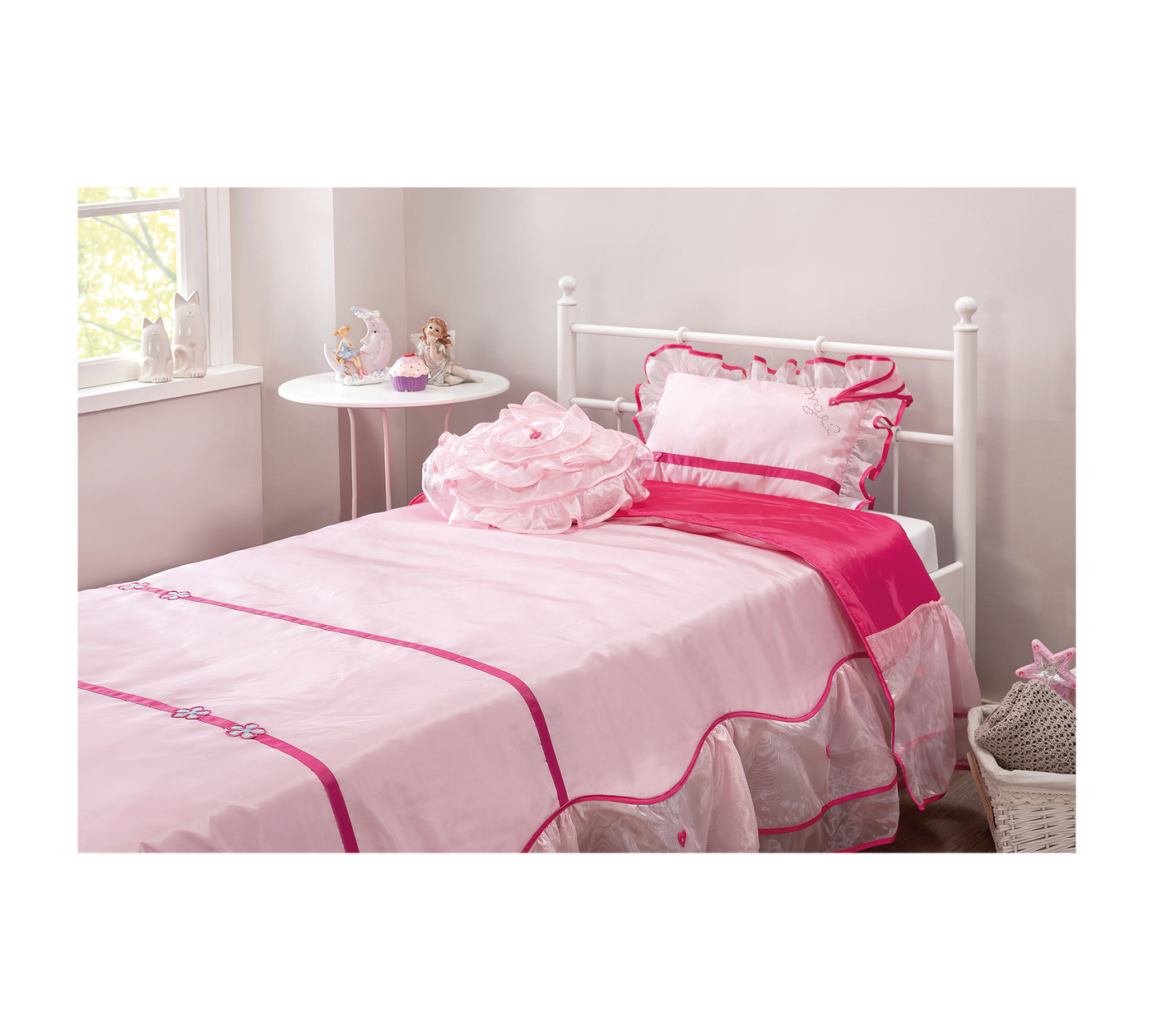 Lady Bed Cover [180x260cm] - ON ORDER ONLY