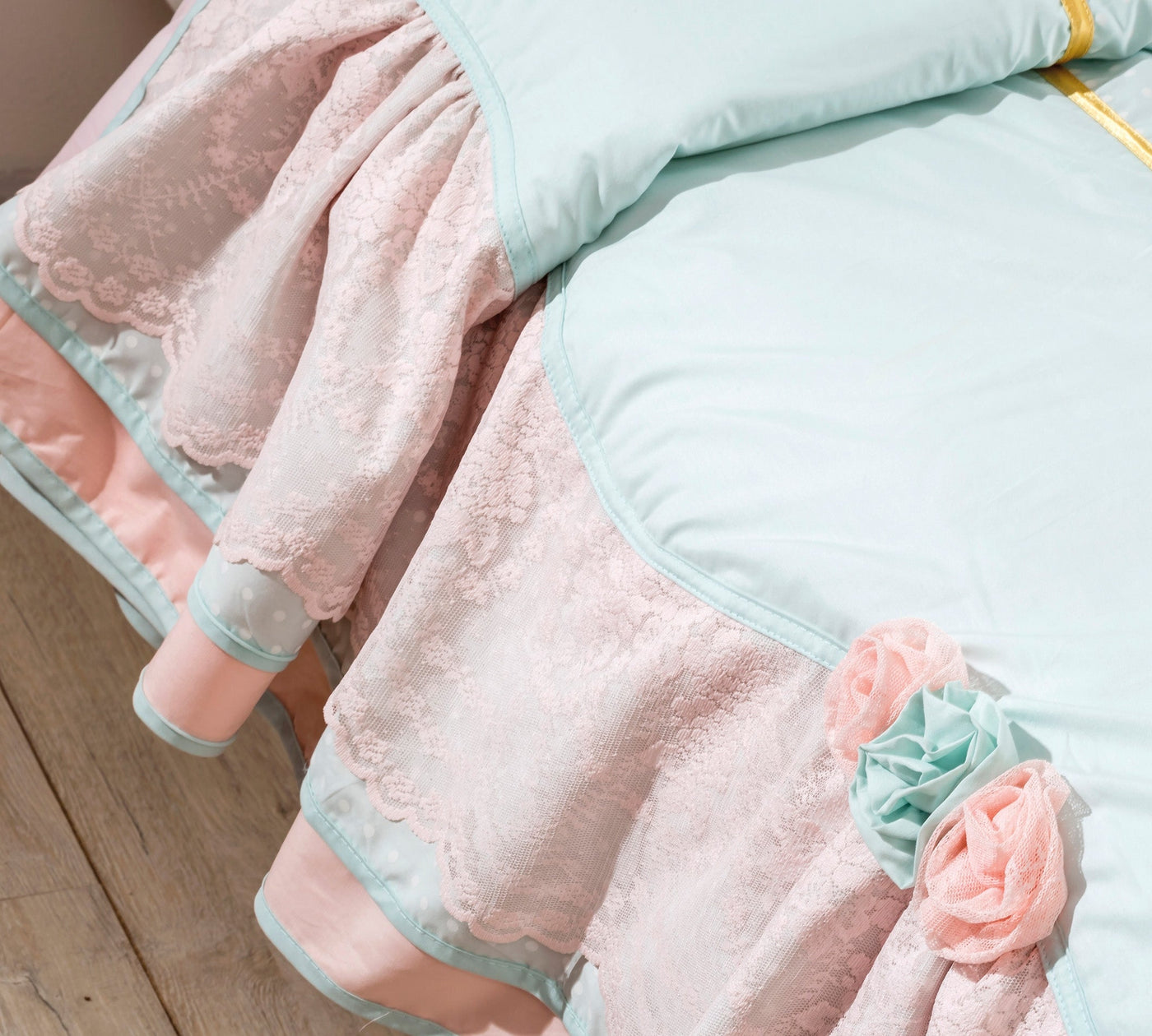 Paradise Bed Cover - ON ORDER ONLY
